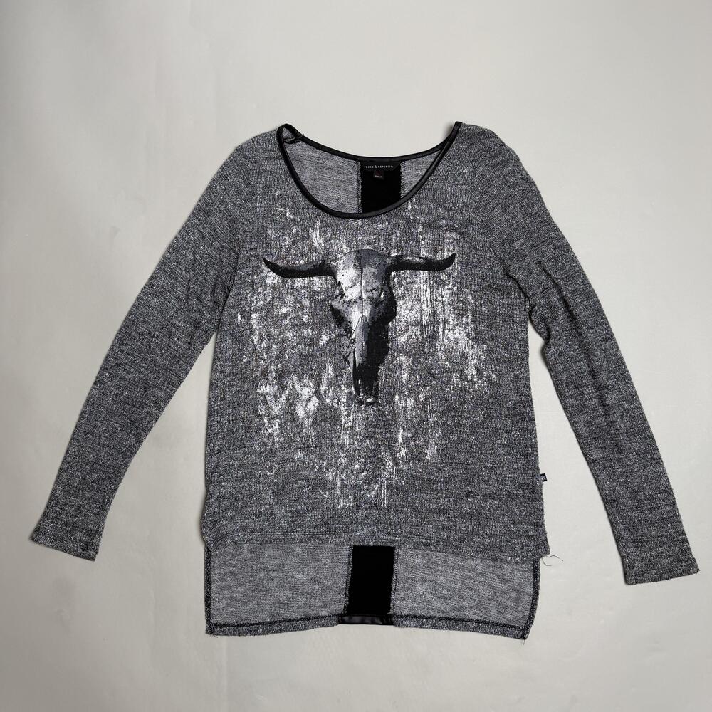 Rock & Republic Sweater Womens Medium Silver Skull Graphic Faux Leather Tunic
